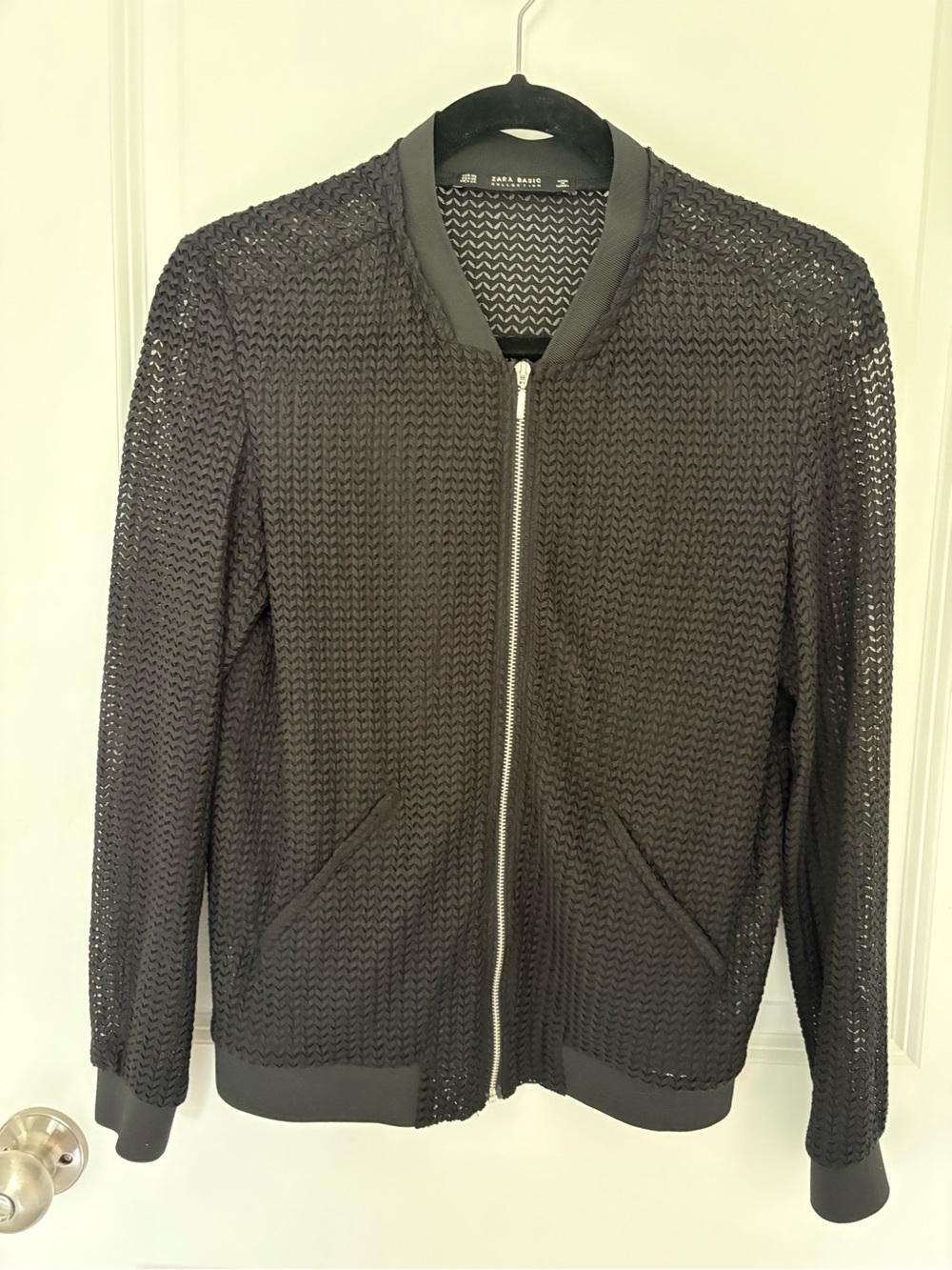 Zara Basic Black Patterned Knit Bomber